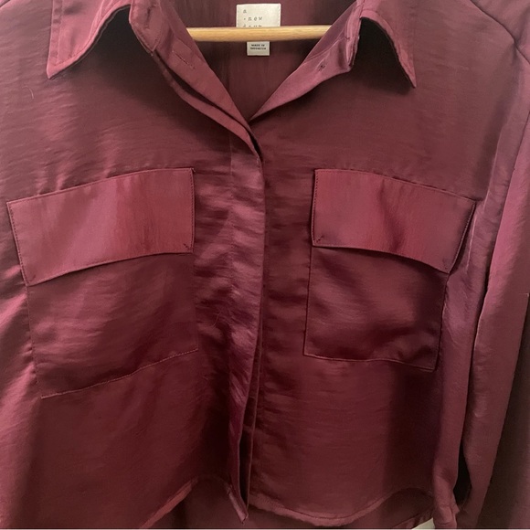 Red blouse - Picture 2 of 4